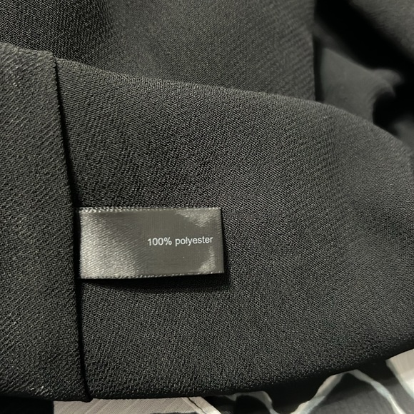 The Limited Maxi Dress floral pattern - Picture 9 of 10